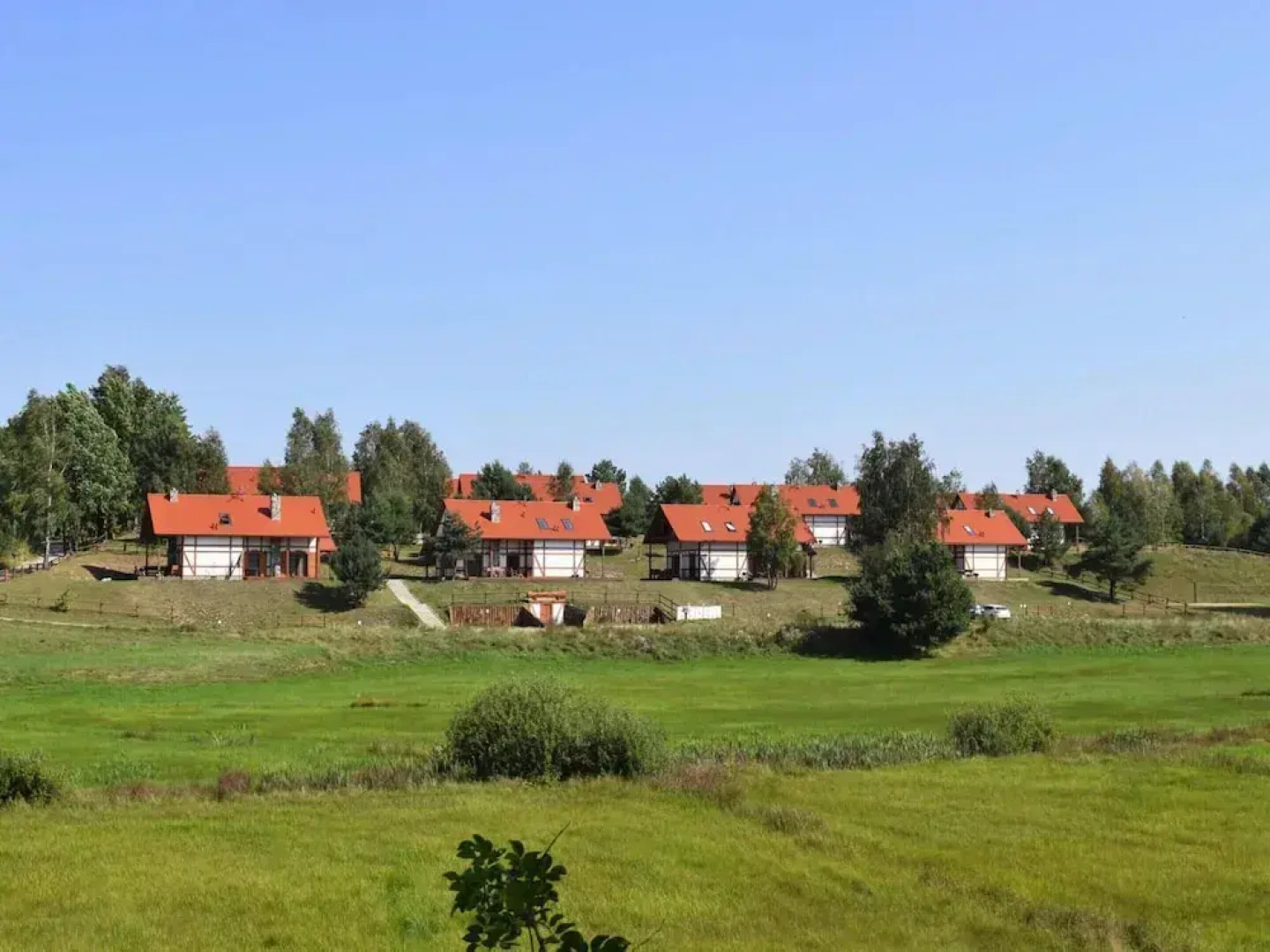 Semi-detached House Near the Lake