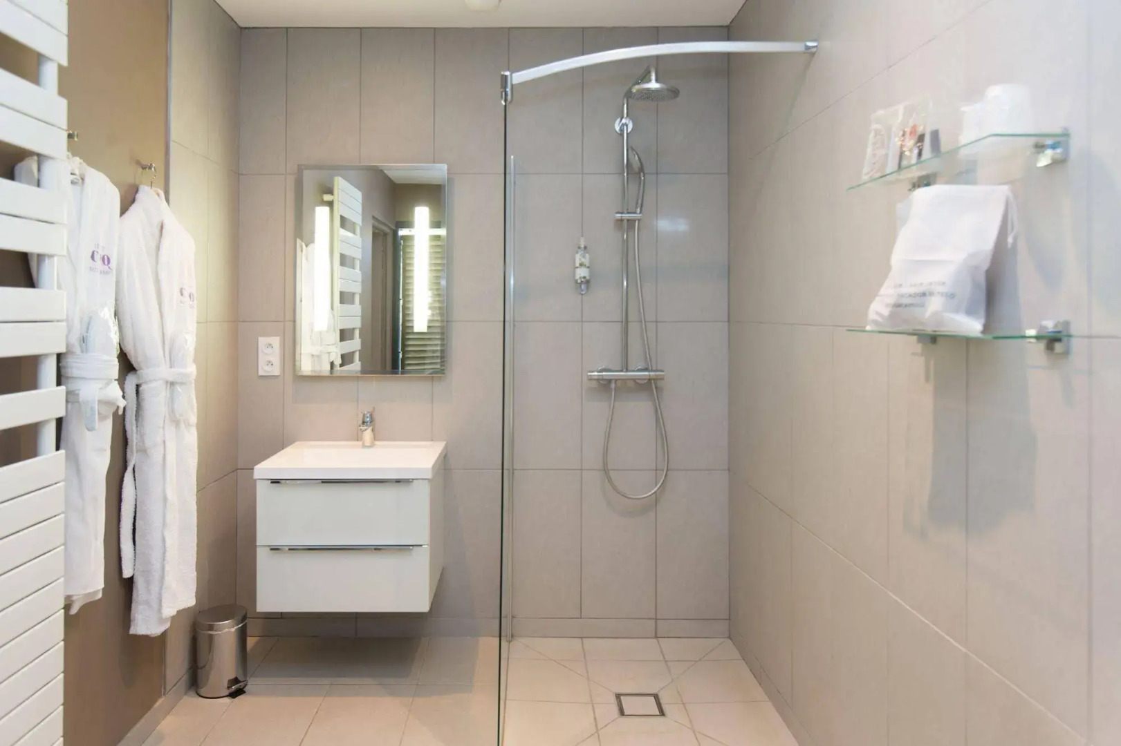 Le Petit Coq Aux Champs