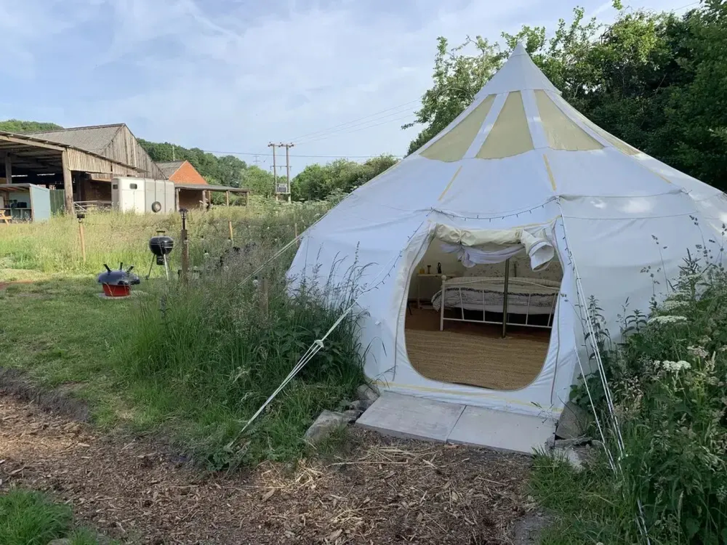 Stunning 1-bed Star Gazing Bell Tent Loughborough