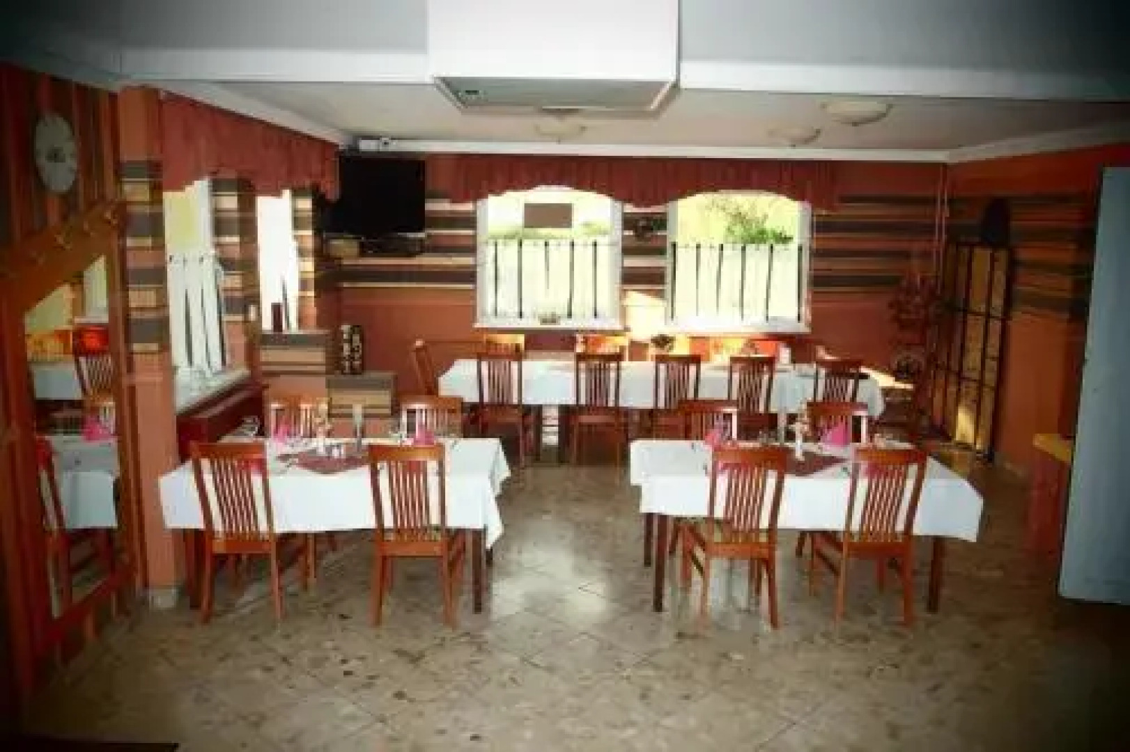 Romantik Étterem - Panzió