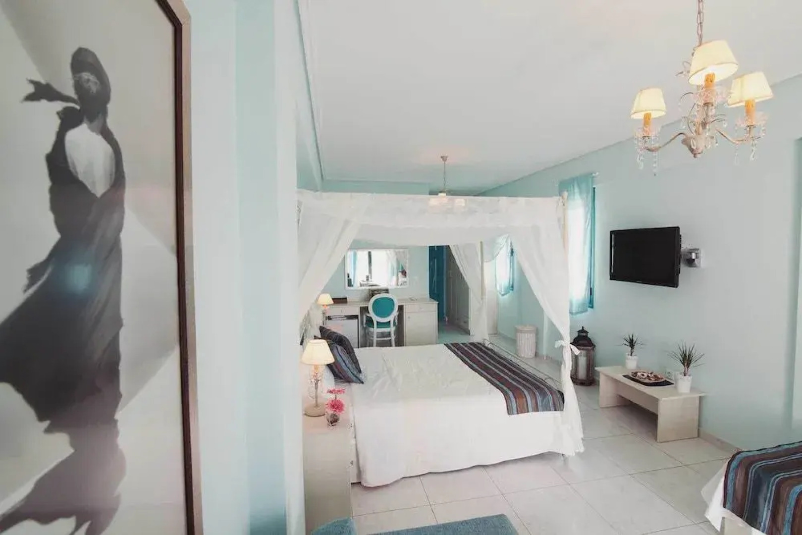 Kyparissia Blue Luxury Rooms & Suites