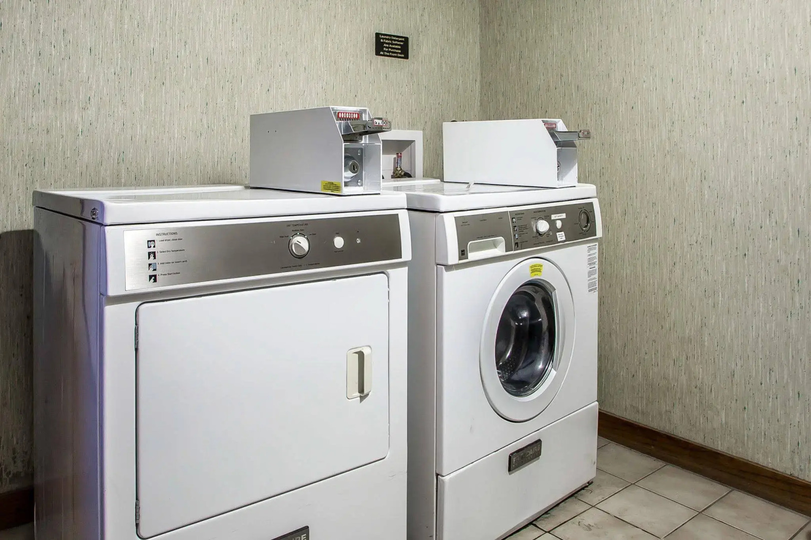 Econo Lodge Wausau - Rothschild