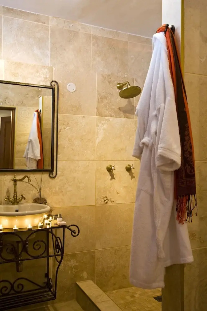 NWR /Ai-/Ais Hotsprings Spa