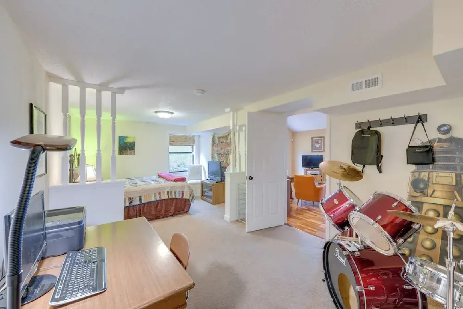 Franklin Cabin: Deck With Smoky Mountain Views!