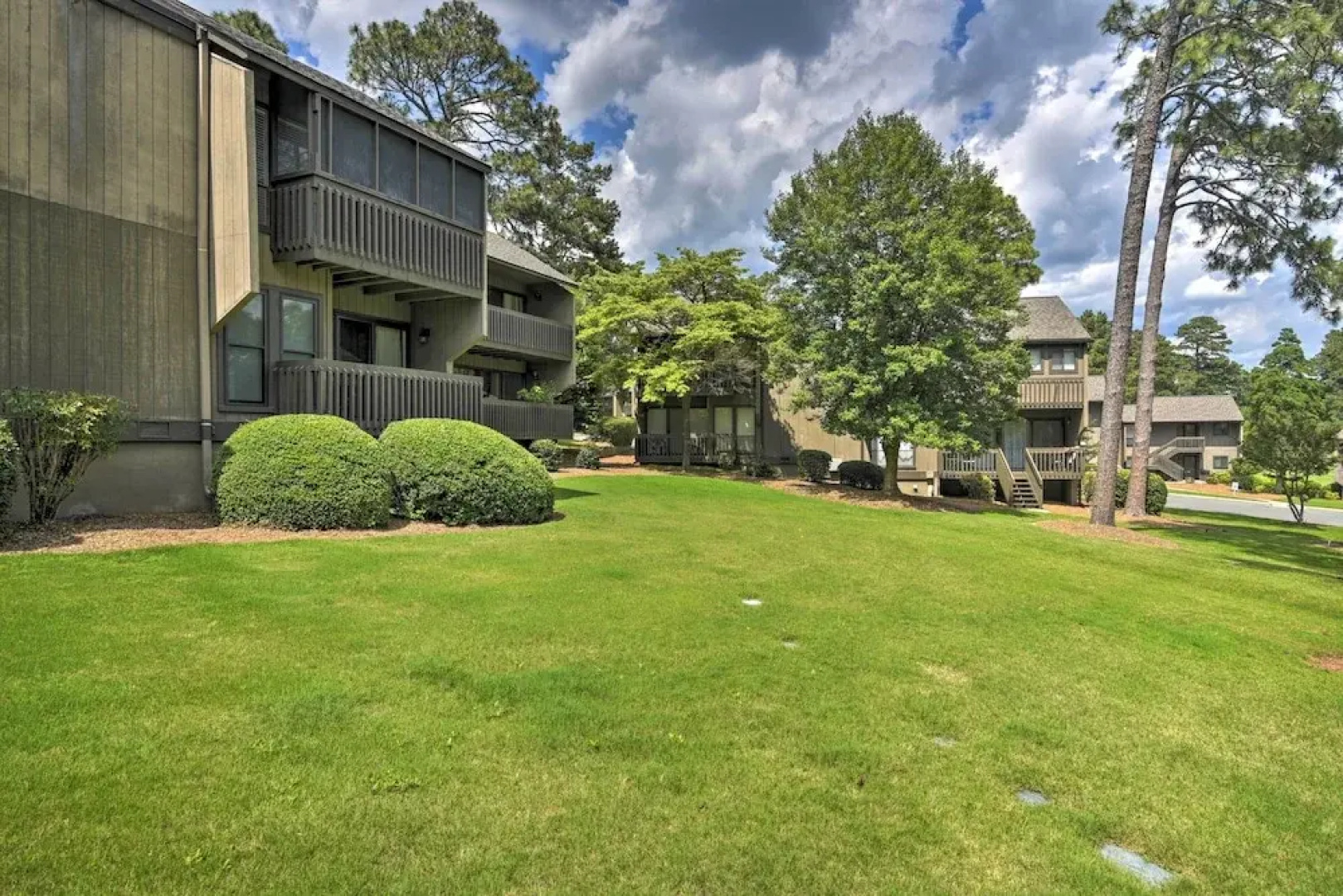 Condo By Pinehurst Golf Course w/ Peaceful Patio