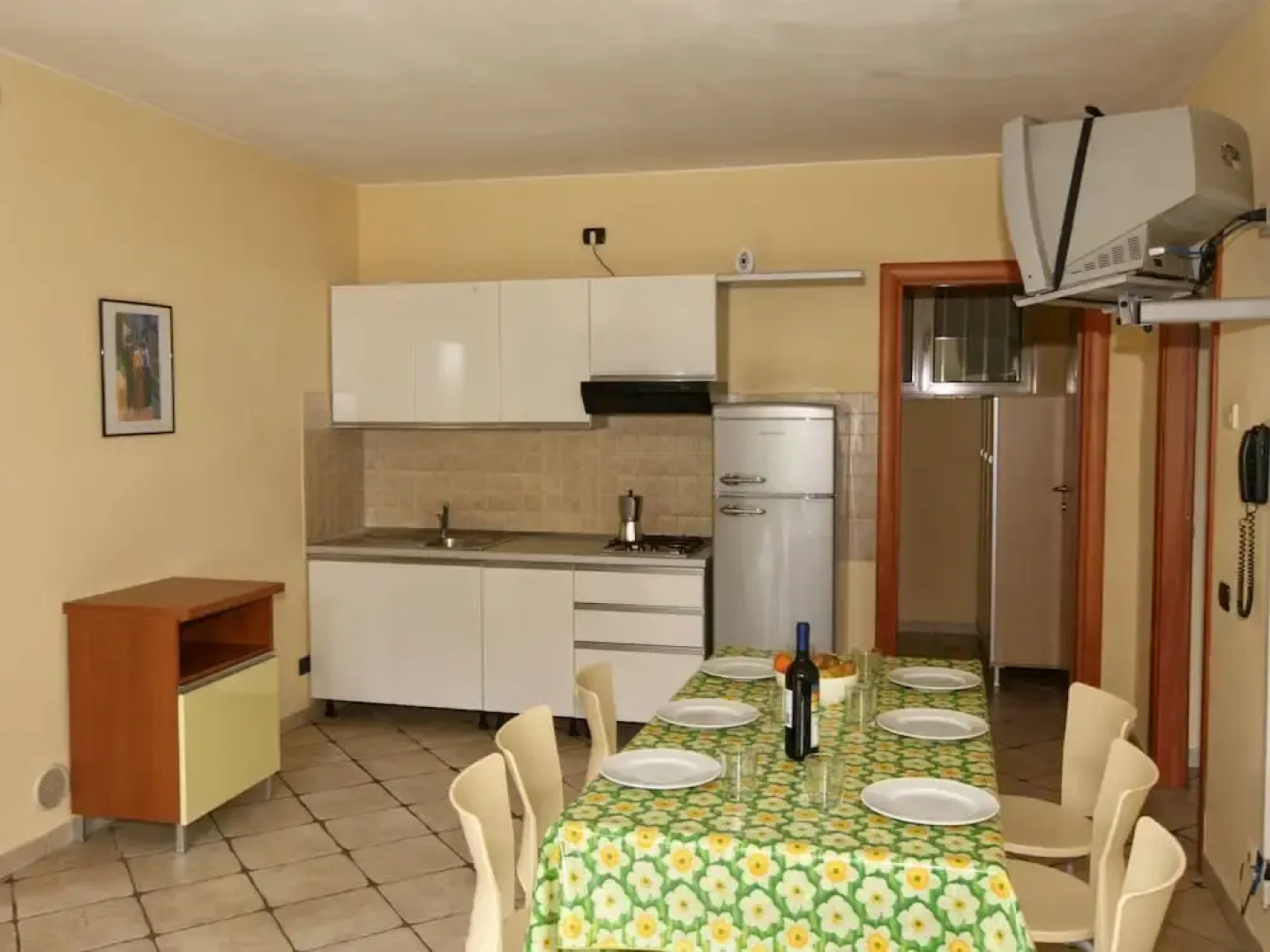 Lavish Holiday Home in Tortoreto With Pool