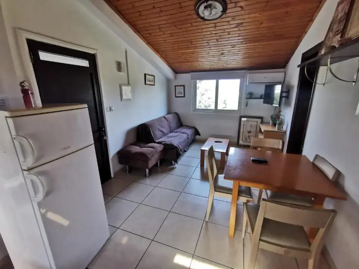 Strovolos rooms Studios