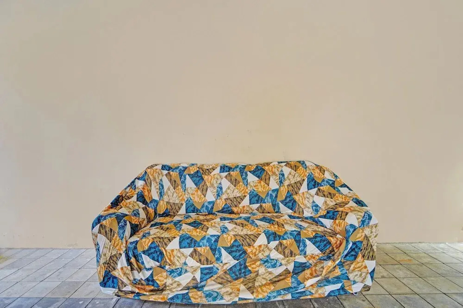 Fabhotel Praneeth Residency