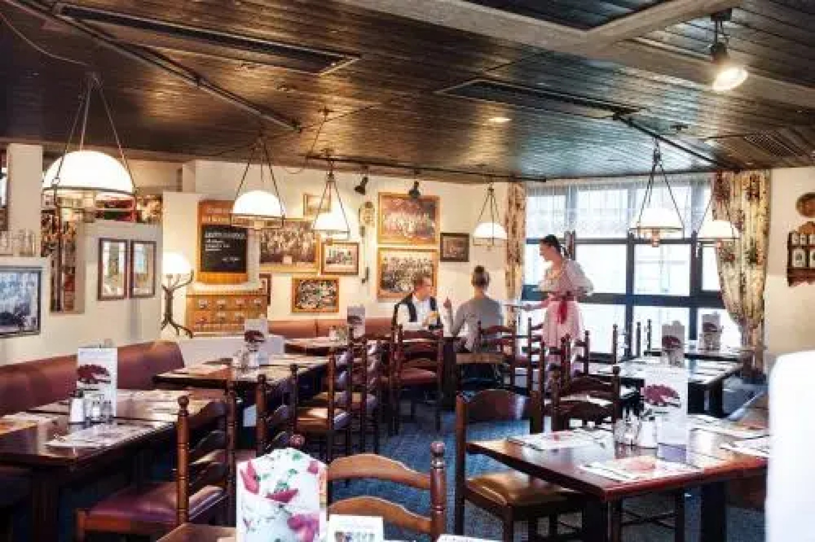 Landzeit Restaurant Angath