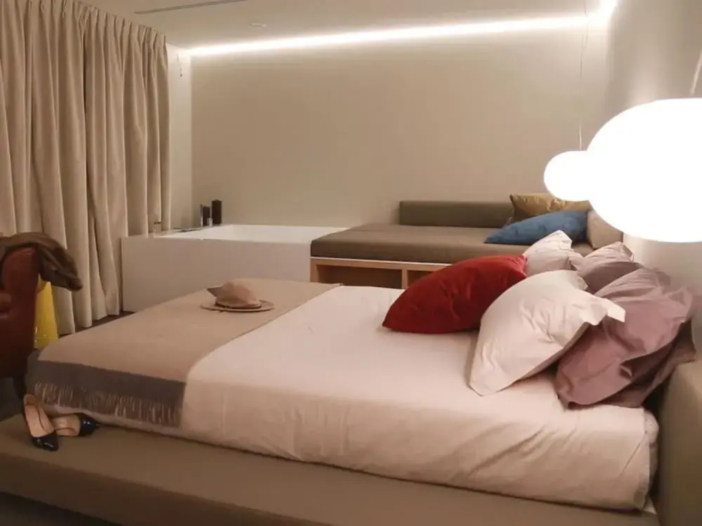 Locanda Black and White