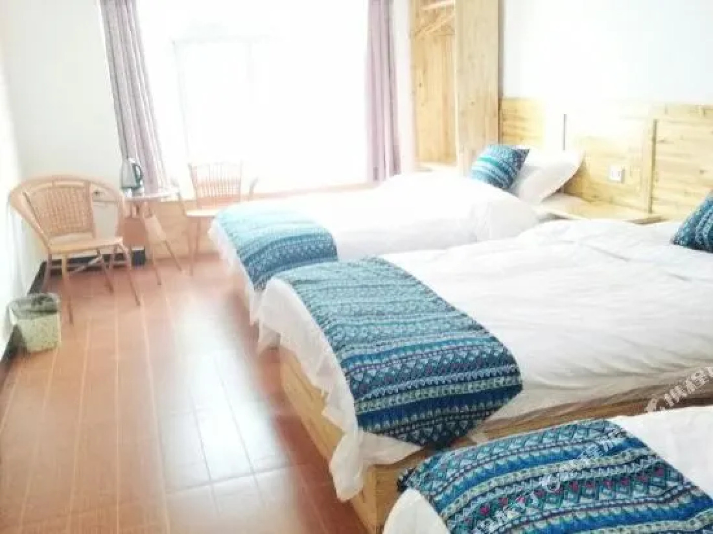 Longhushan Yunjin Hostel