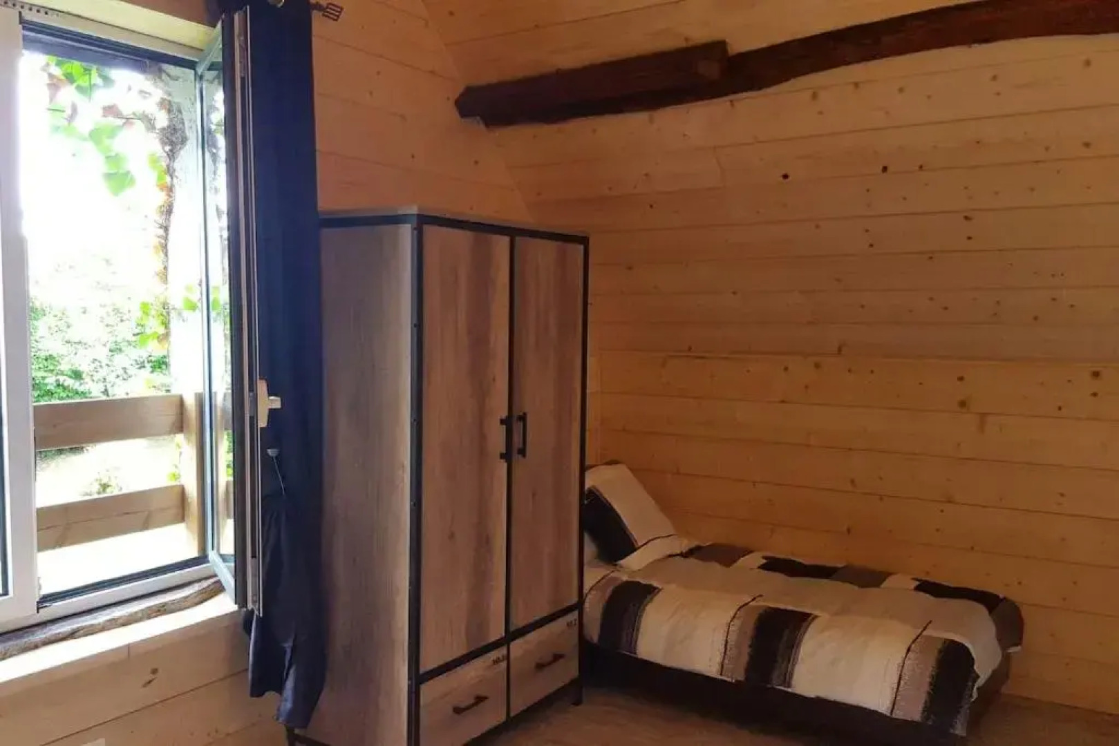 Villa de 3 chambres avec piscine privee jardin clos et wifi a Aspin en Lavedan