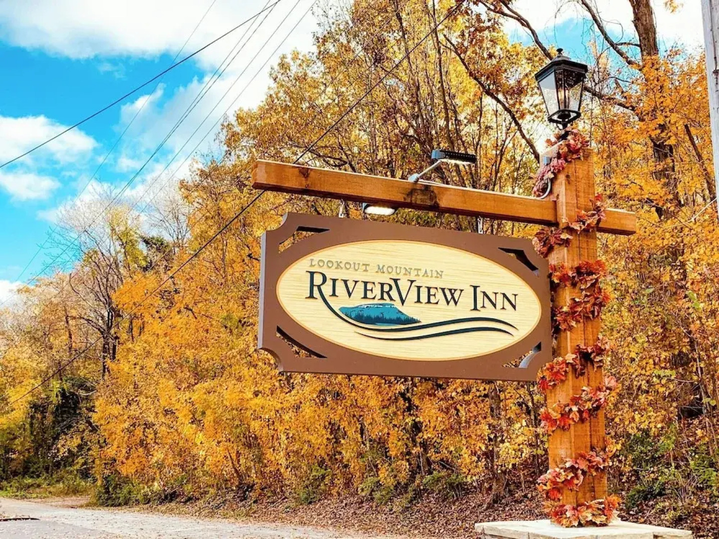 RiverView Inn