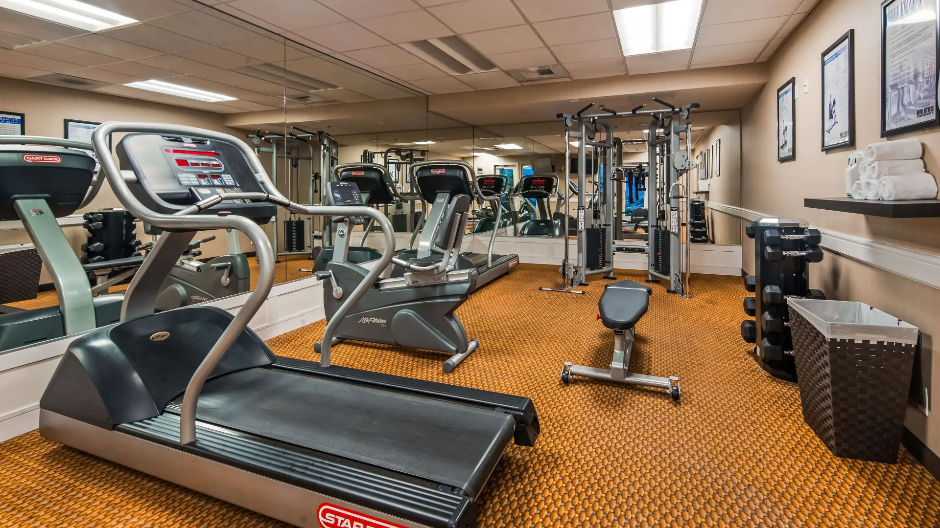 Best Western Plus Marina Gateway Hotel