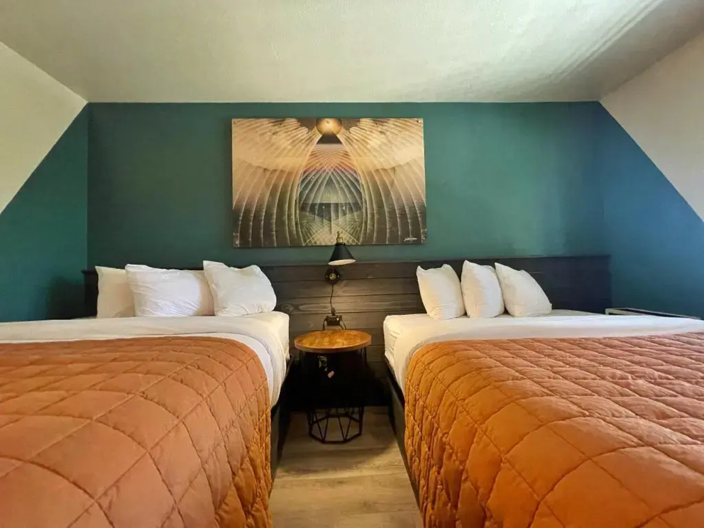 Sessions Retreat & Hotel