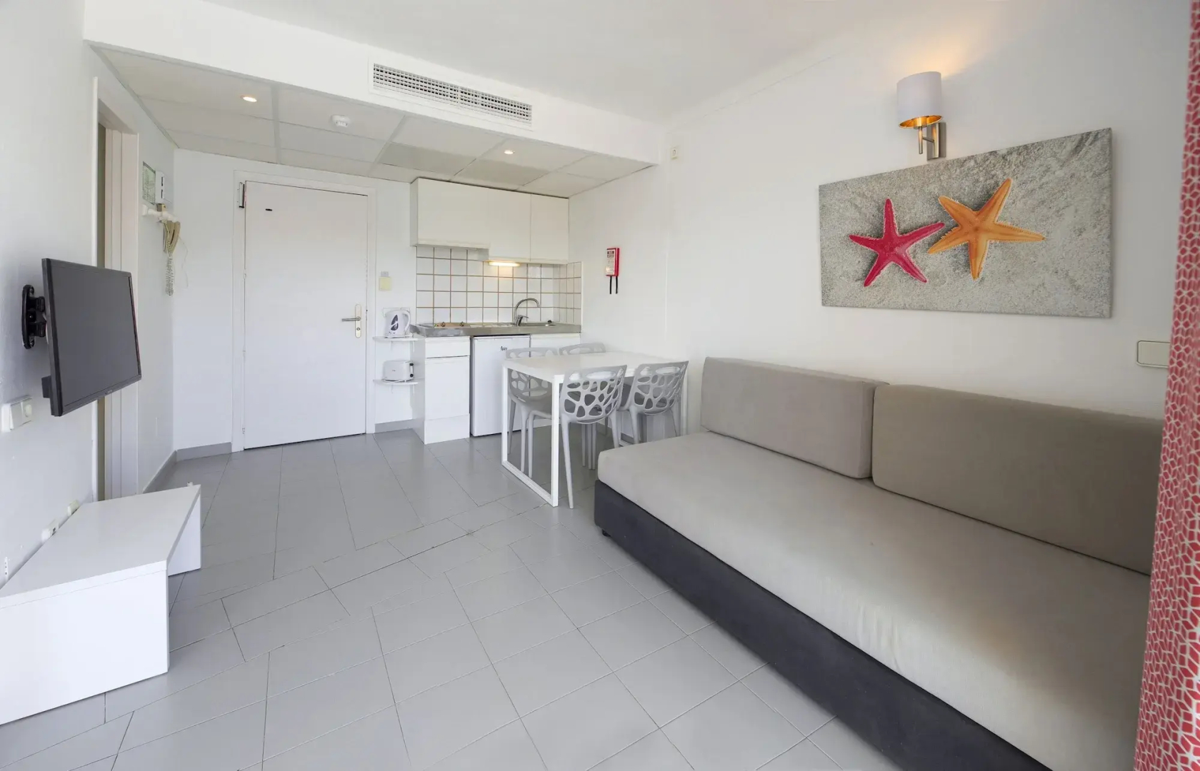 Coral Star Apartments