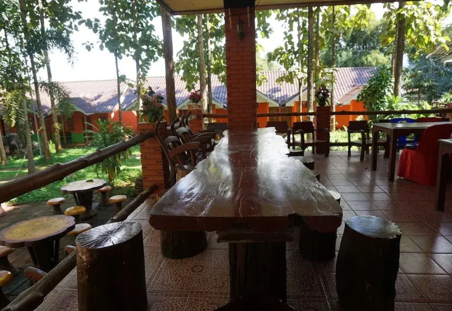 Phrom Prathan Resort