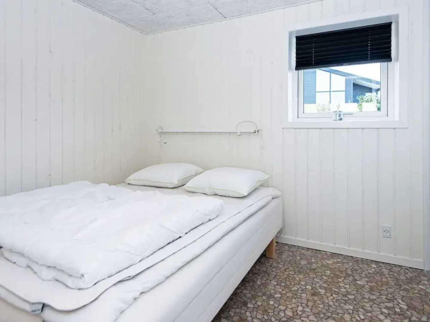 10 Person Holiday Home in Ronde