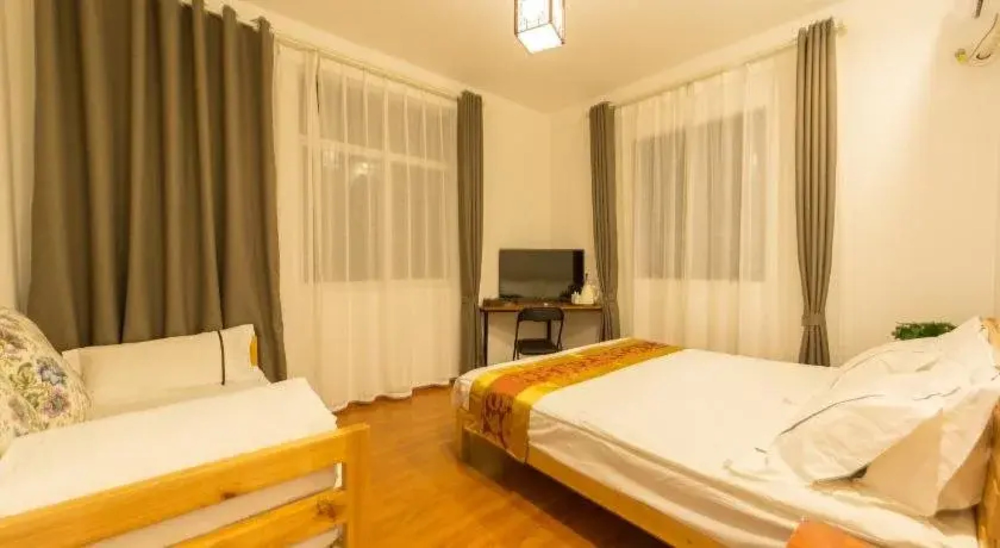 The Dragonfly Guesthouse