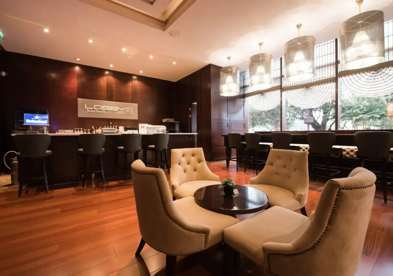 Royal International Hotel