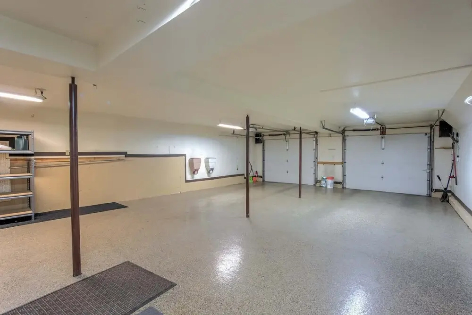 5BR Poe Manor Entertain,hot Tub+has Everything!