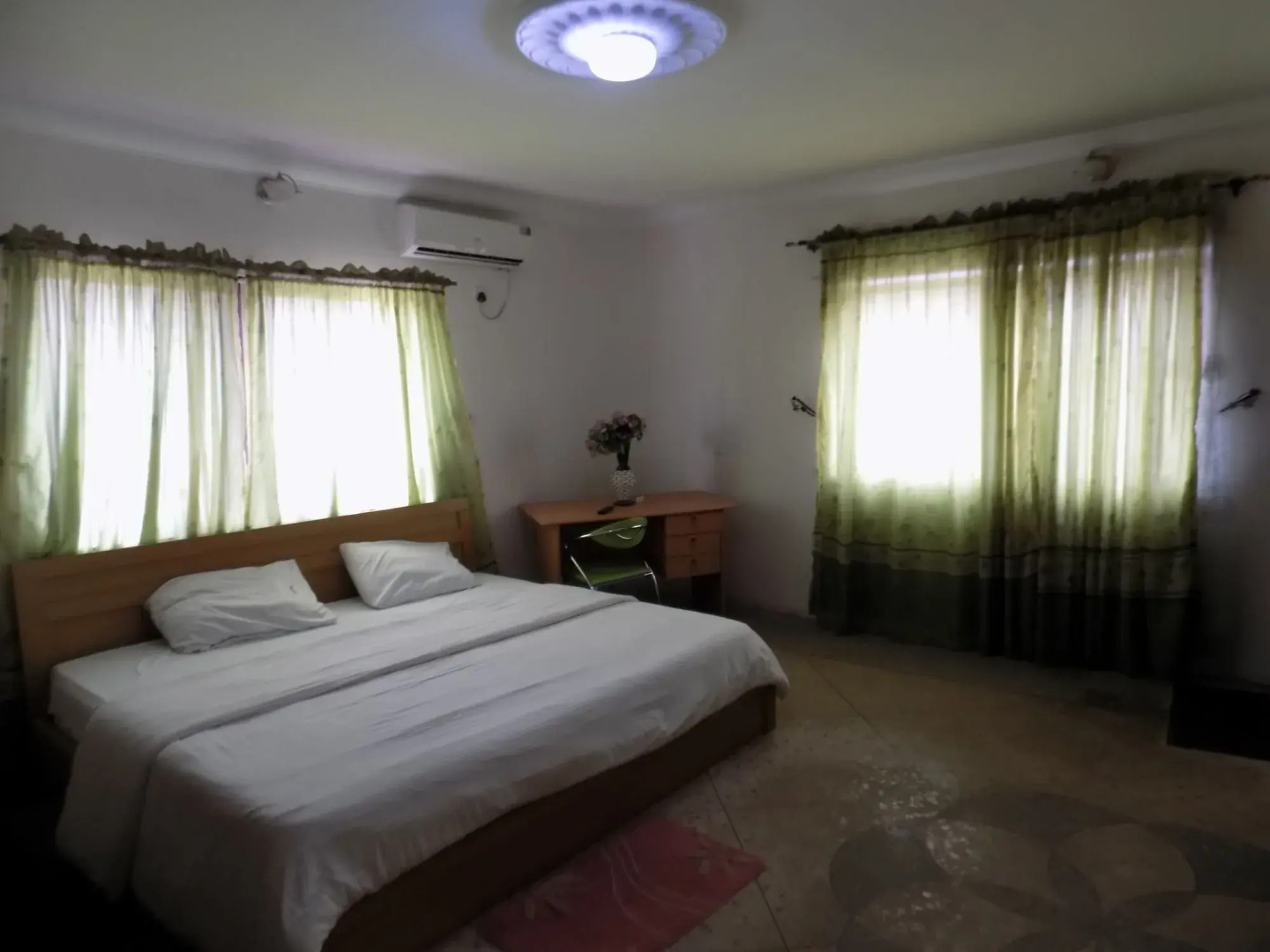 Royal Green Guest House