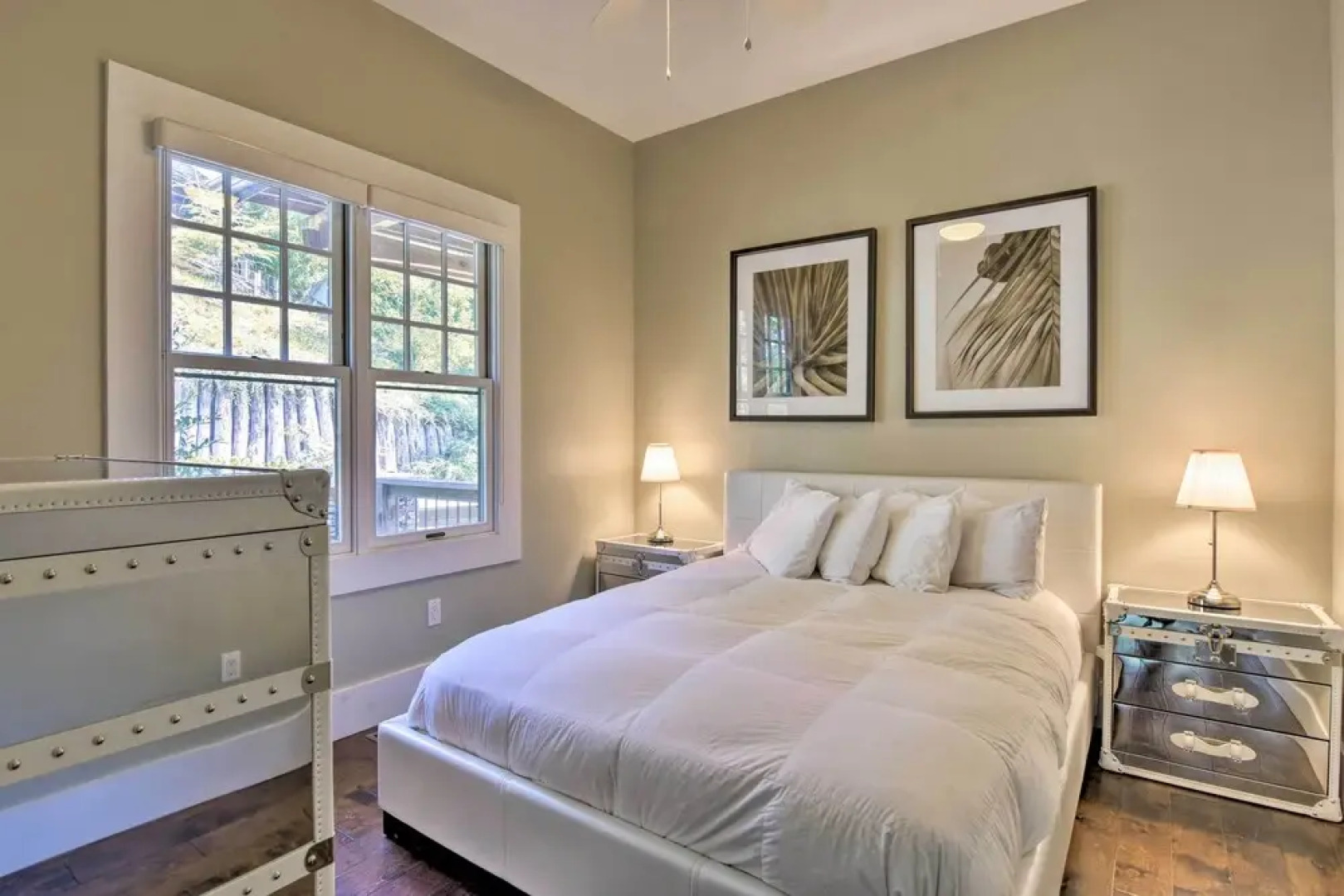 Lake Santeetlah Home w/ Gas Grill, Walk to Marina!