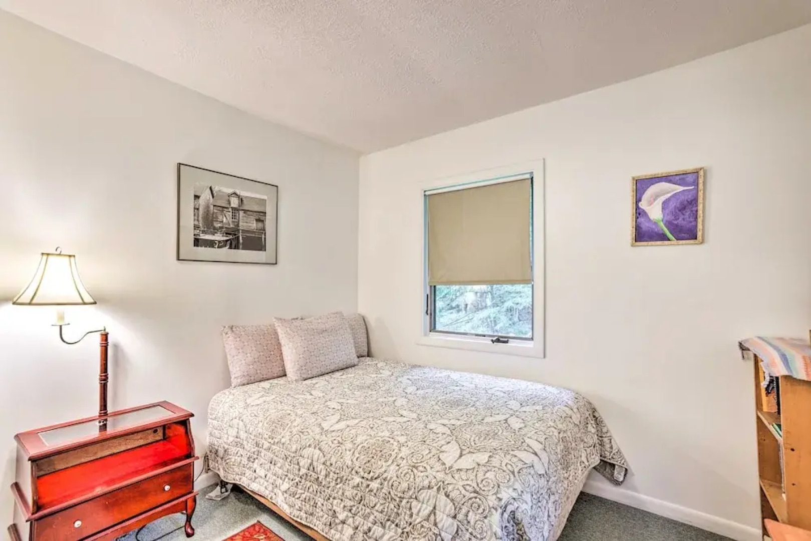 Secluded Bass Lake Cabin, 9 Mi. to Traverse City!