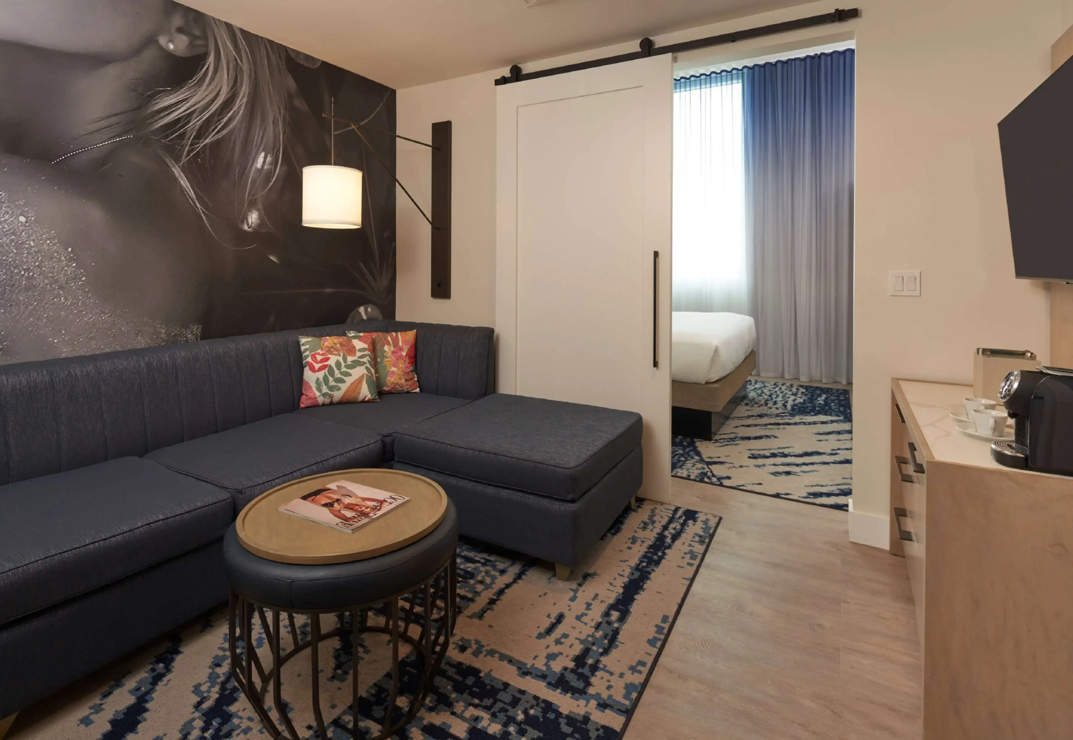 SERENA Hotel Aventura Miami, Tapestry Collection by Hilton