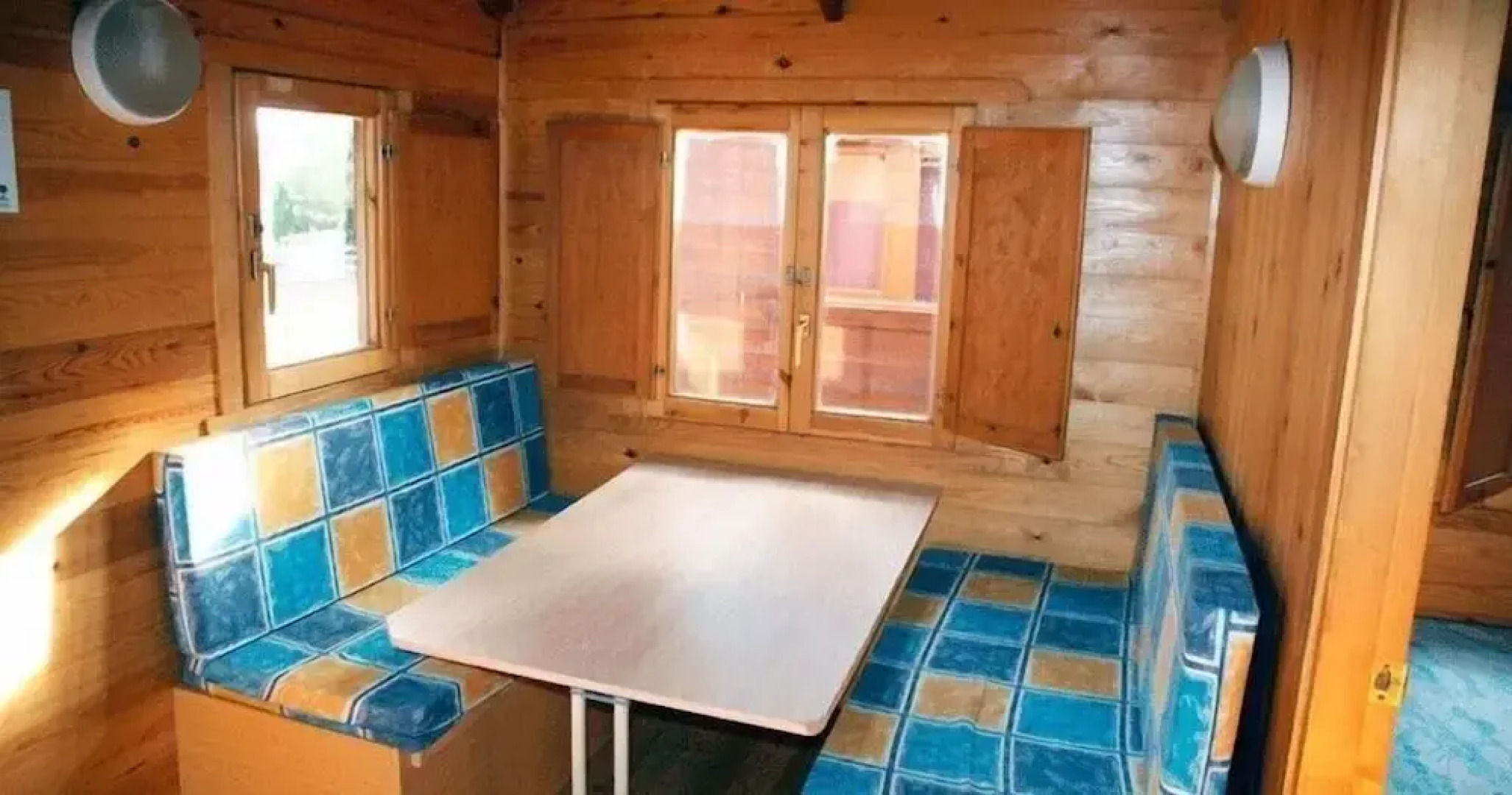 Camping Cala Montgó