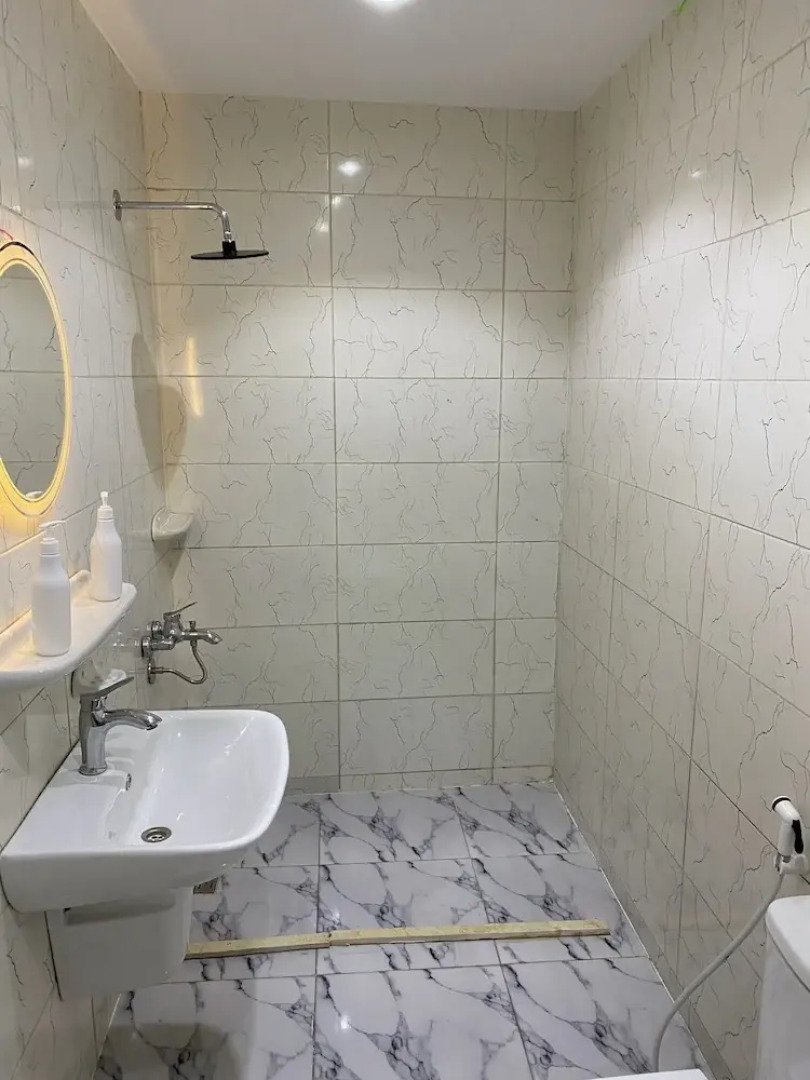 King of Pharaohs Pyramids View