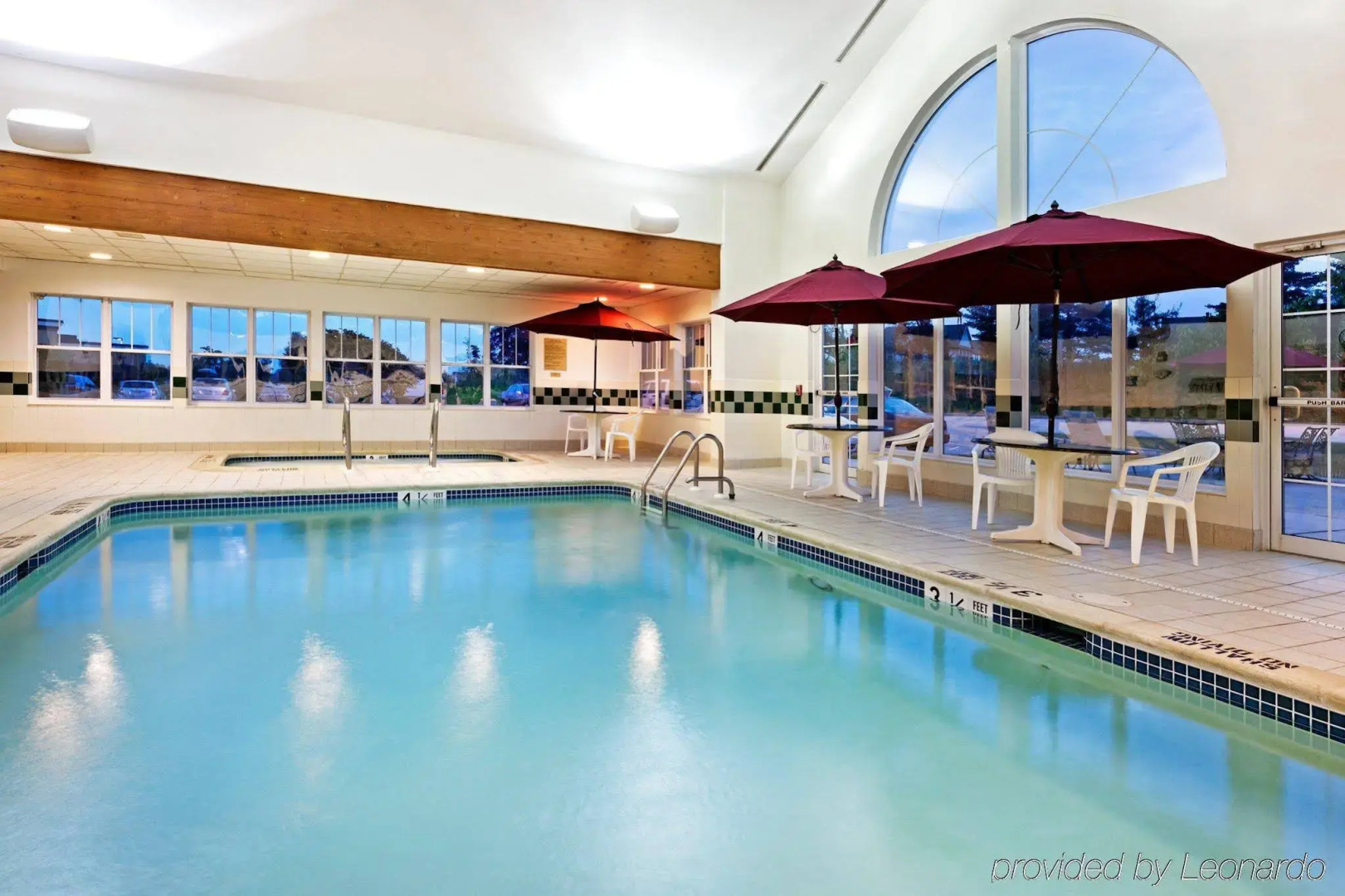 Country Inn & Suites by Radisson, York, PA