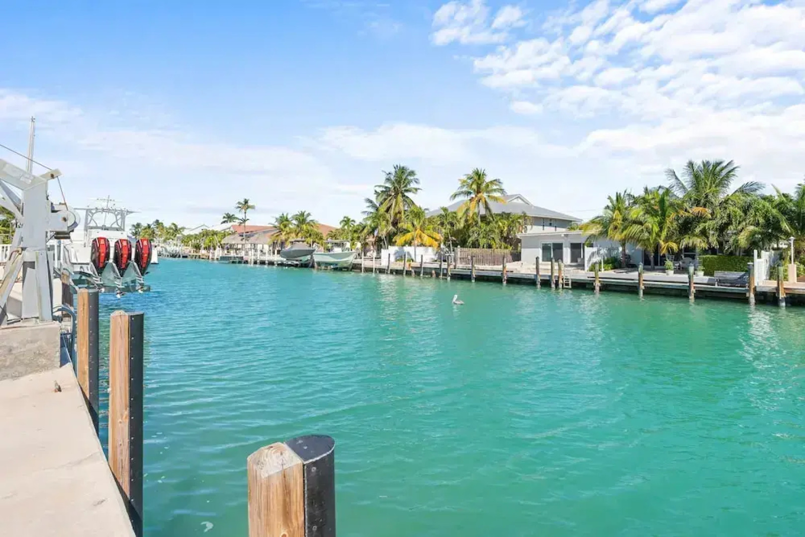Seabreeze Cove Waterfront Gem 38 Foot Dock Cabana Club