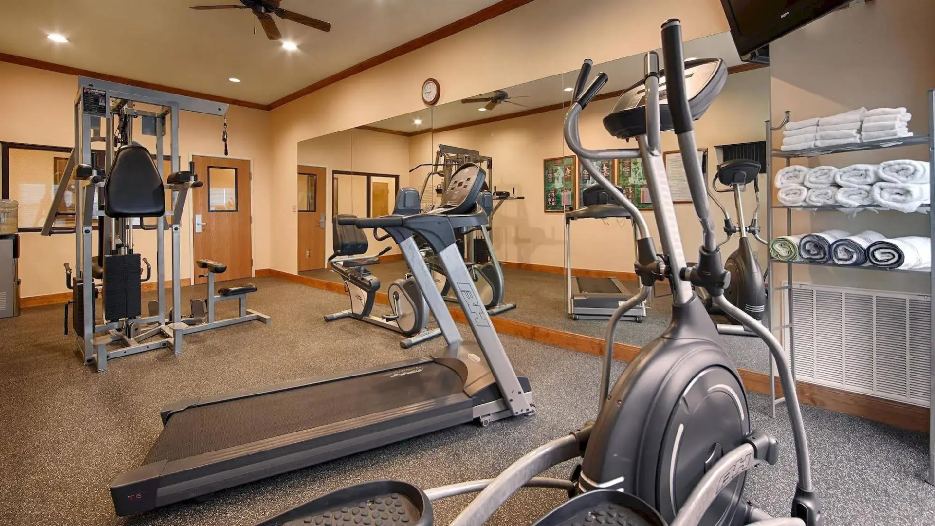 Comfort Inn & Suites