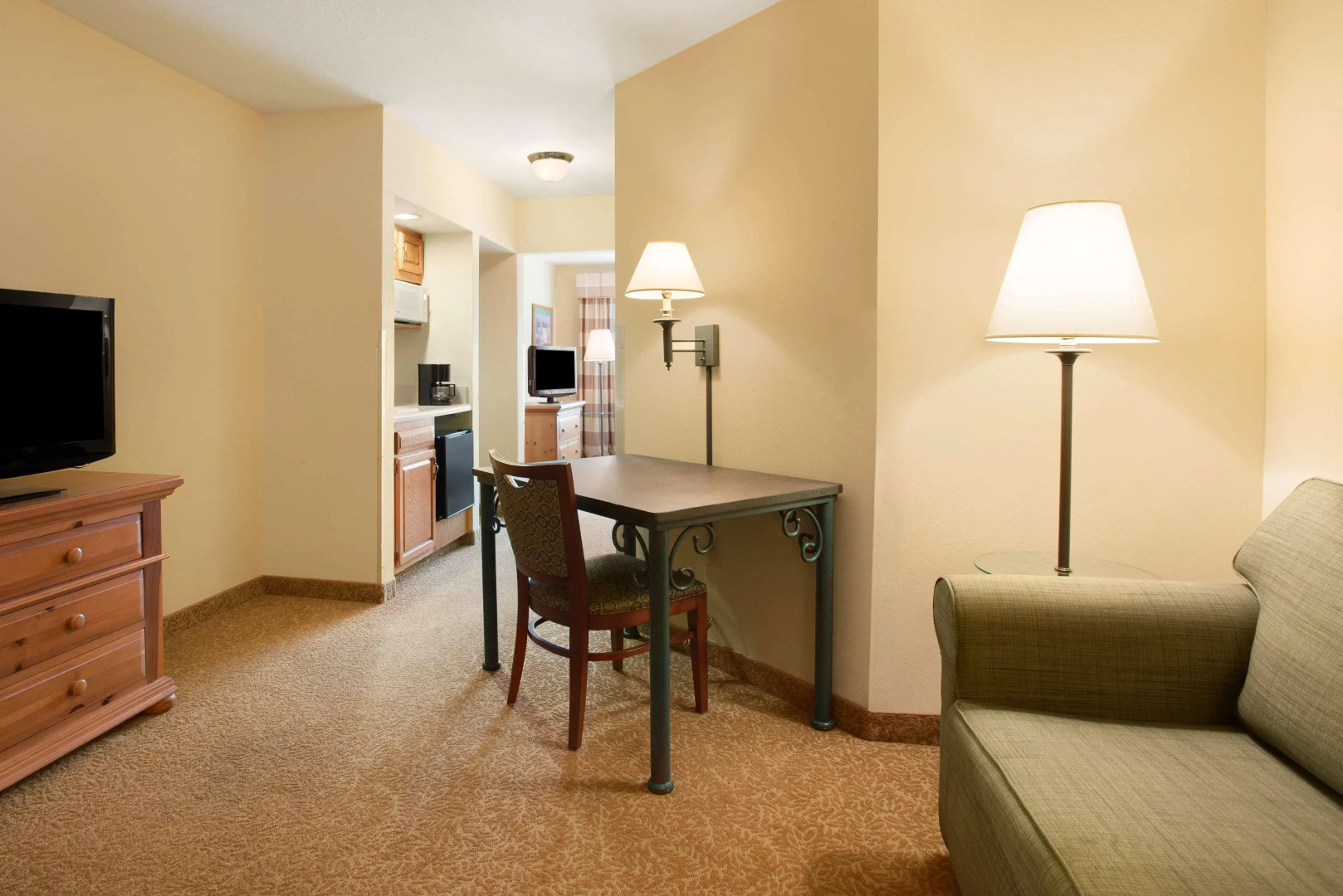 Country Inn & Suites by Radisson, Beckley, WV