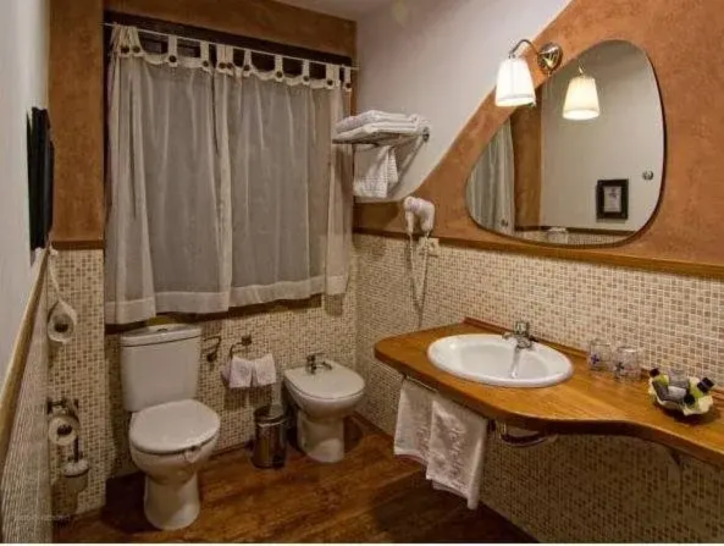 Hotel Llano Tineo
