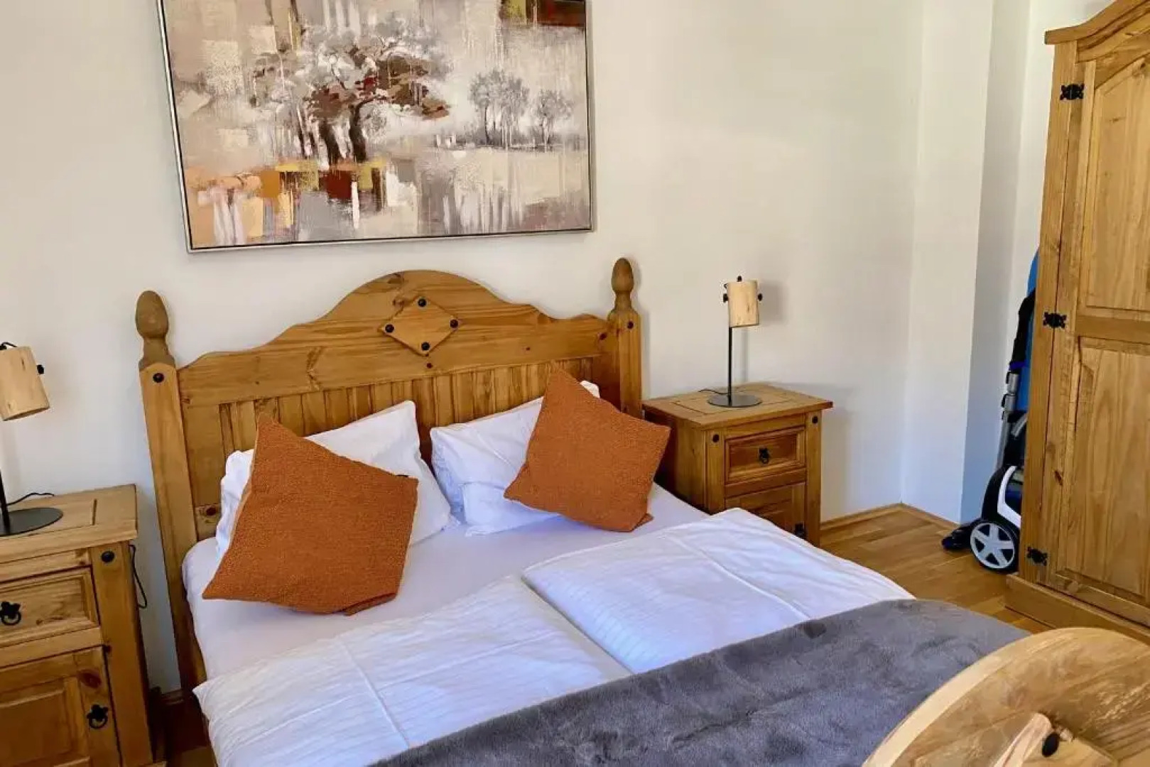 Manuela 11 by SMR Luxury Apartments