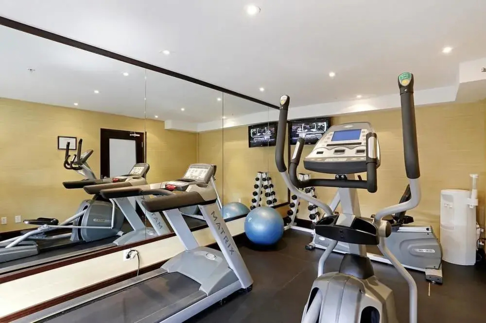 Sandman Hotel & Suites Abbotsford