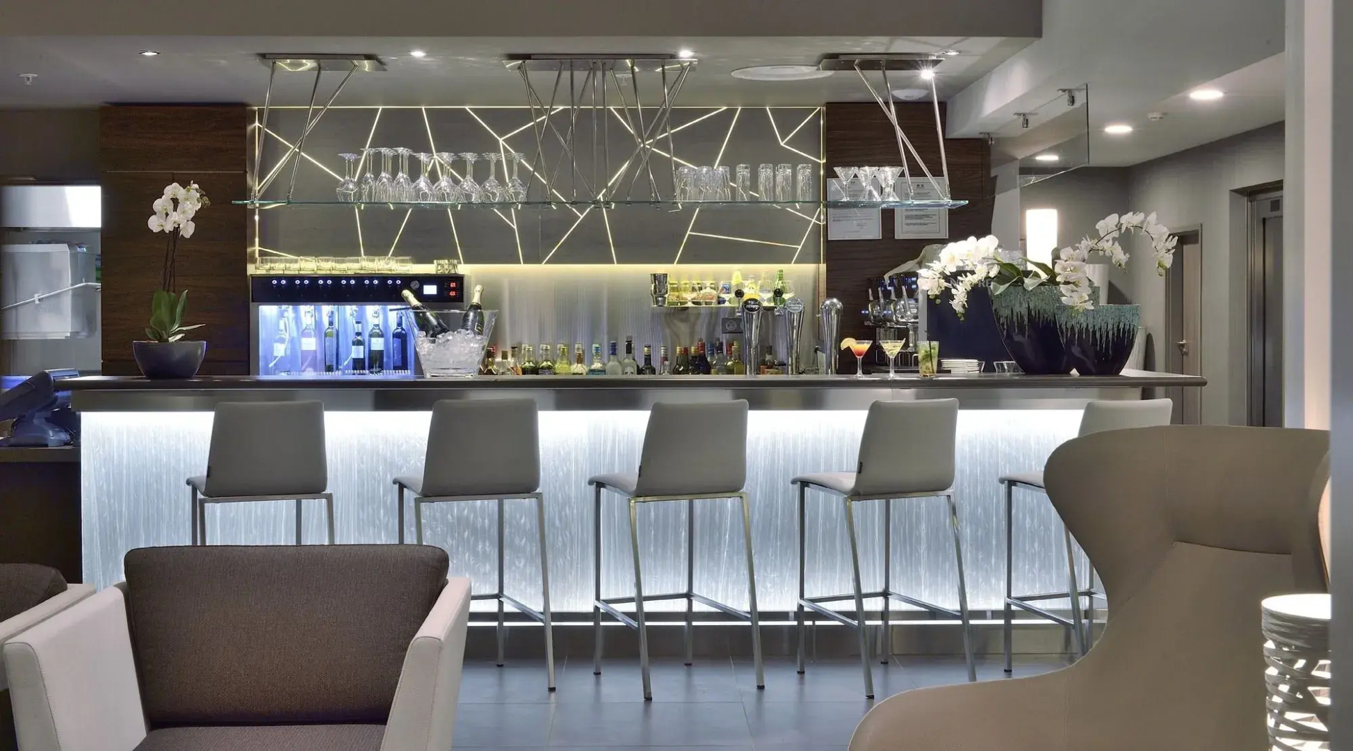 AC Hotel by Marriott Marseille Prado Velodrome