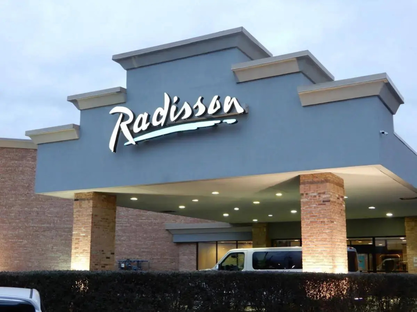 Radisson Hotel Milwaukee Airport