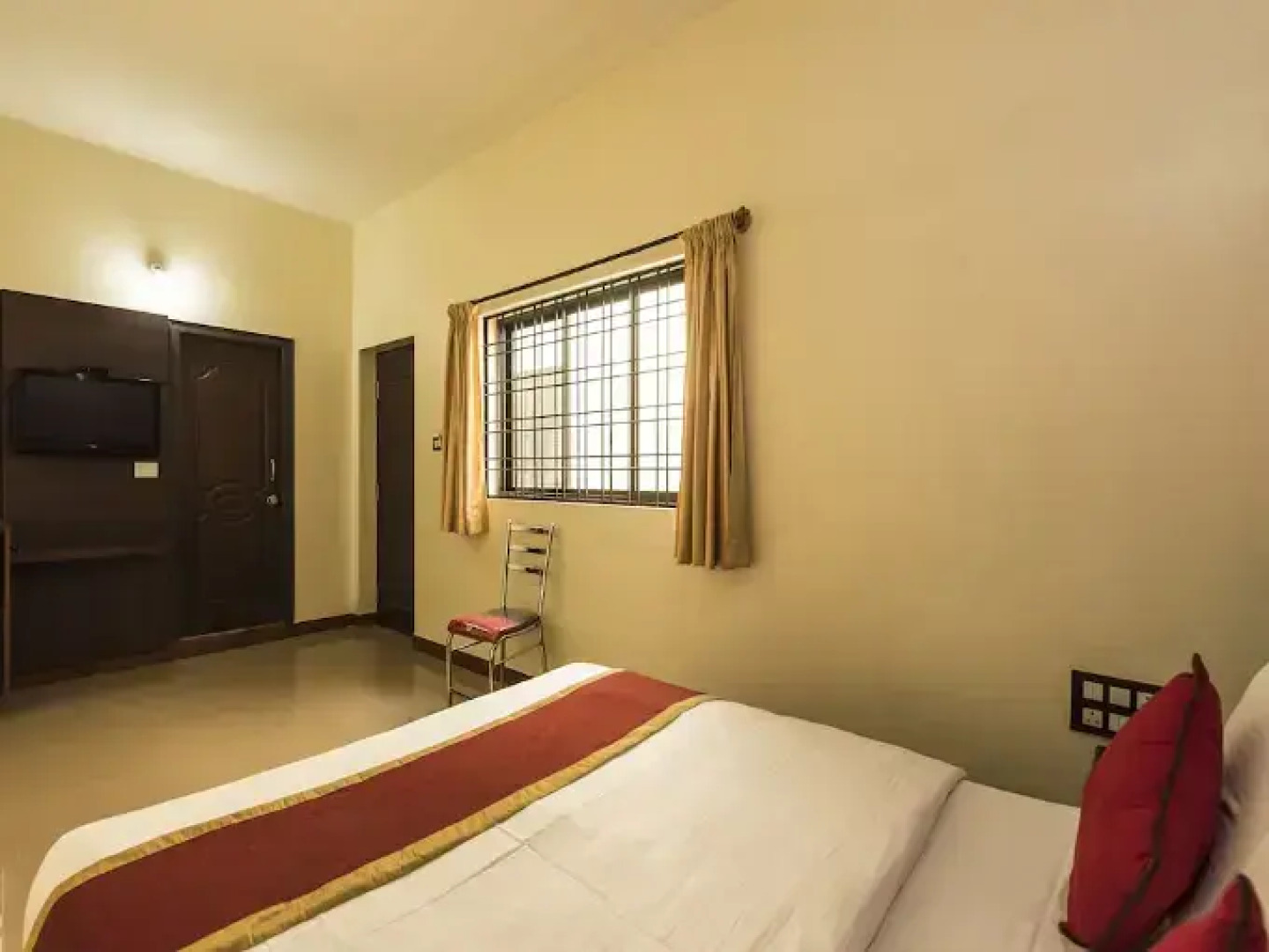 OYO 9918 Sri Venkatesha Residency
