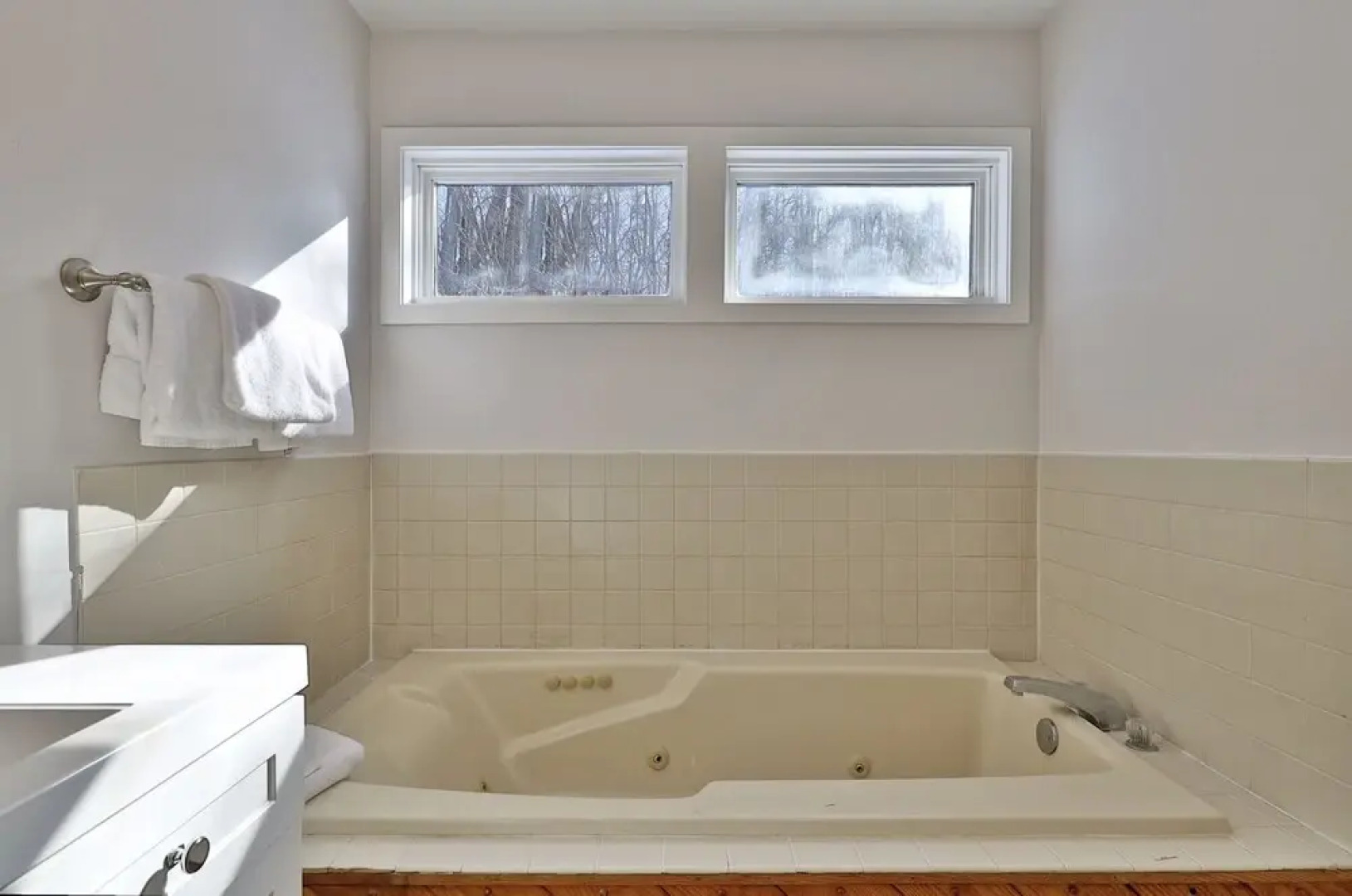 Skiers! Fox Hollow 2br/2ba Condo. Across From Pico, Minutes To Killington 2 Bedroom Condo