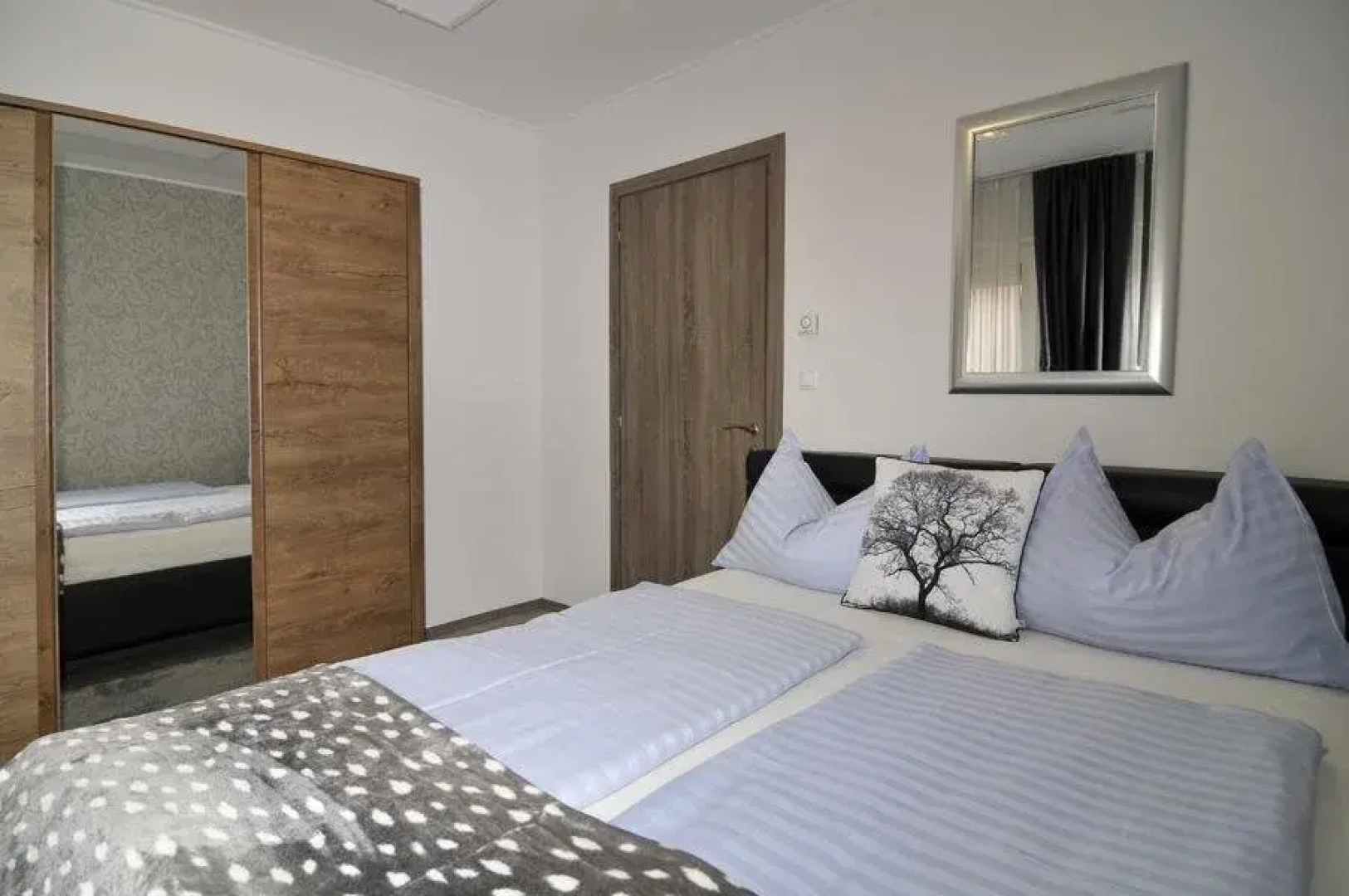 Silver Beach Apartments