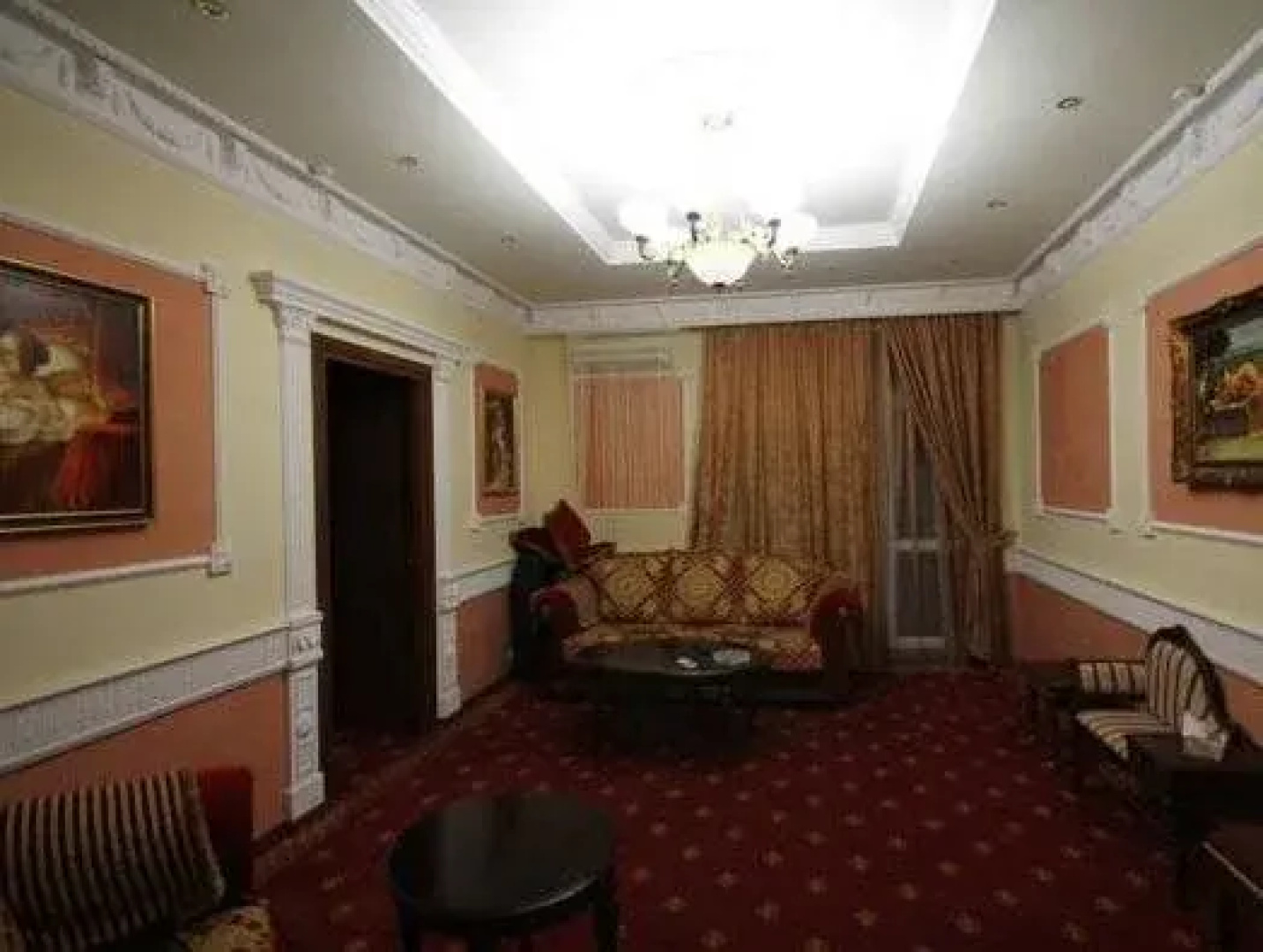 Urartu Hotel