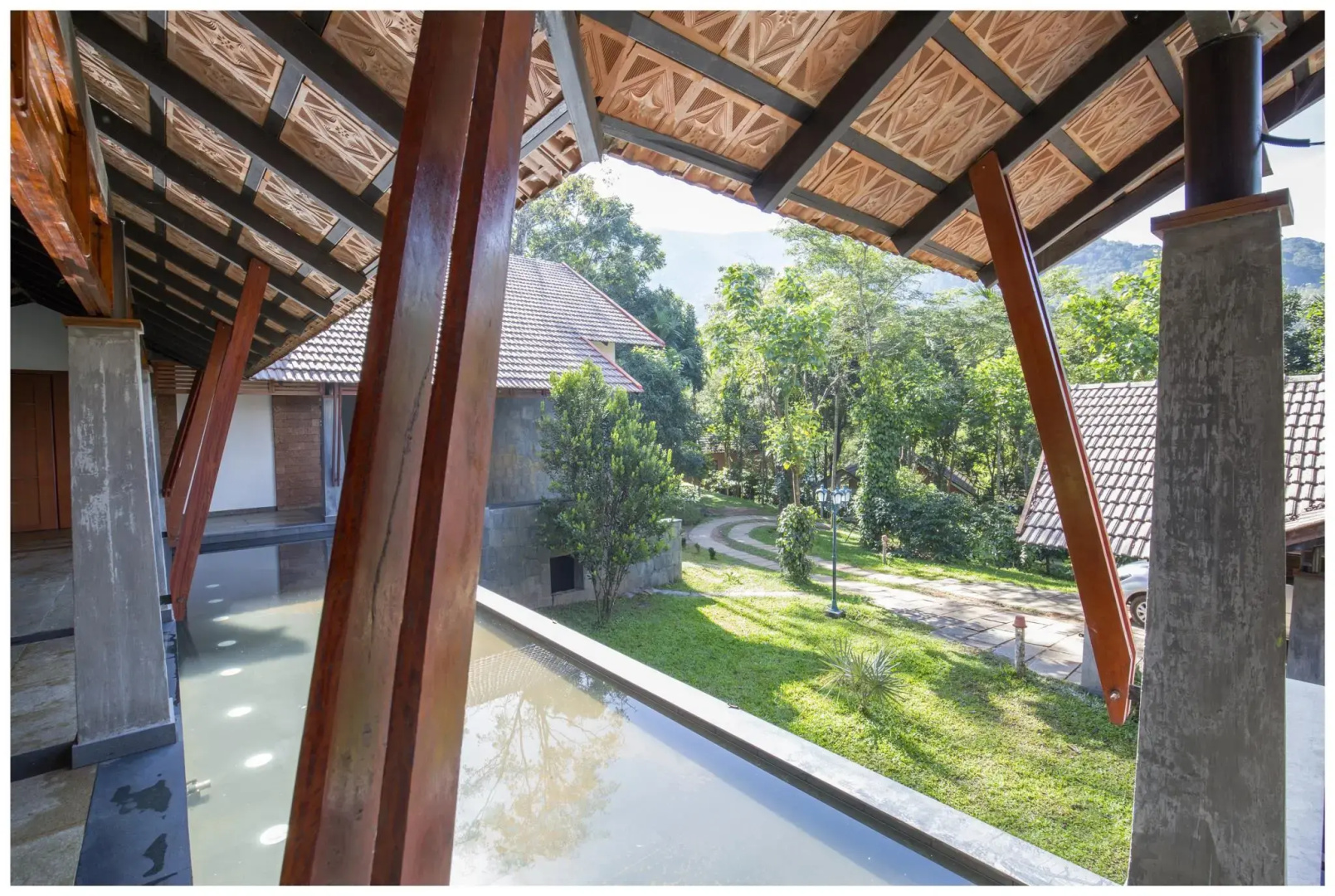 Vythiri Mist Resort