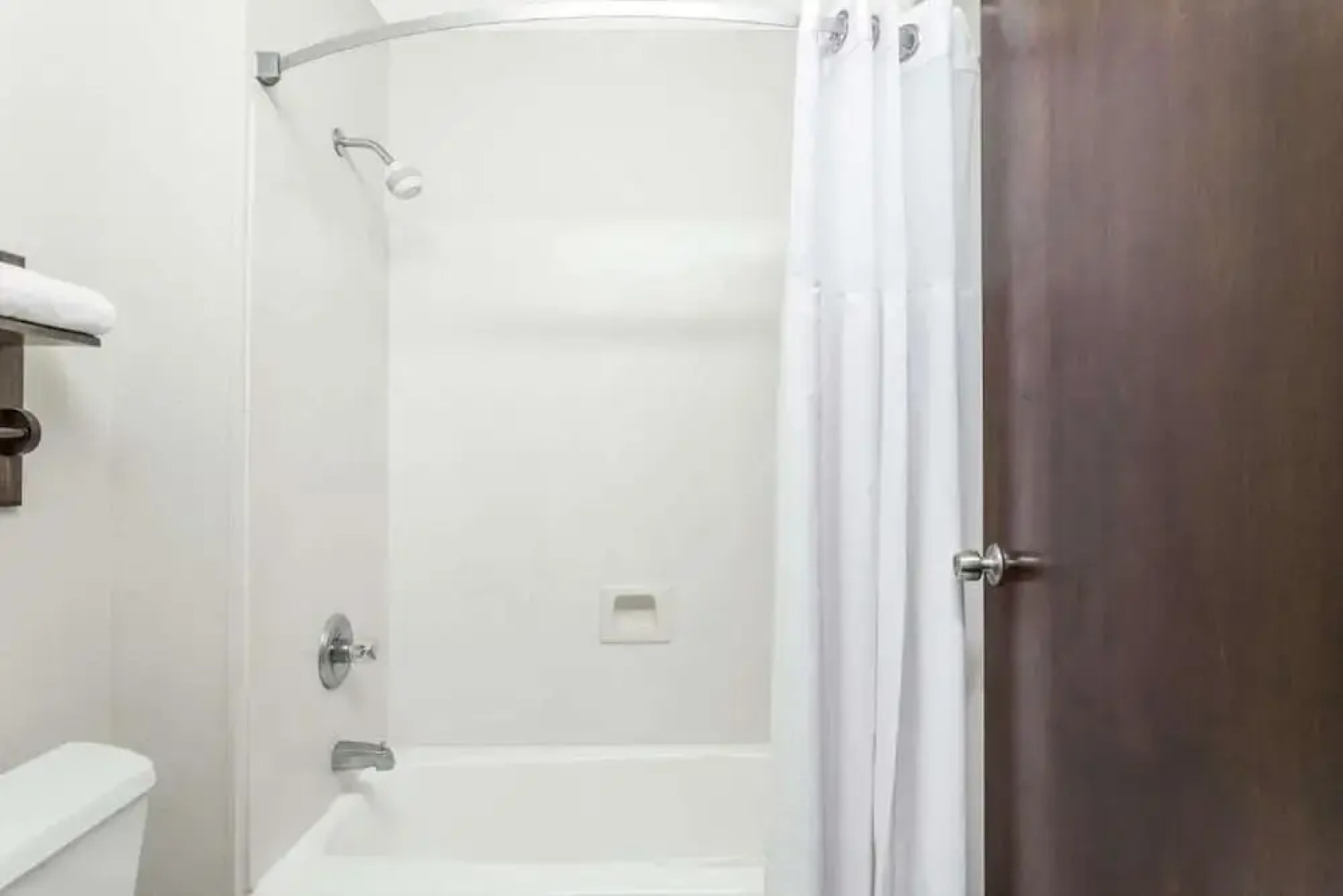 Knights Inn Suffolk Hotel