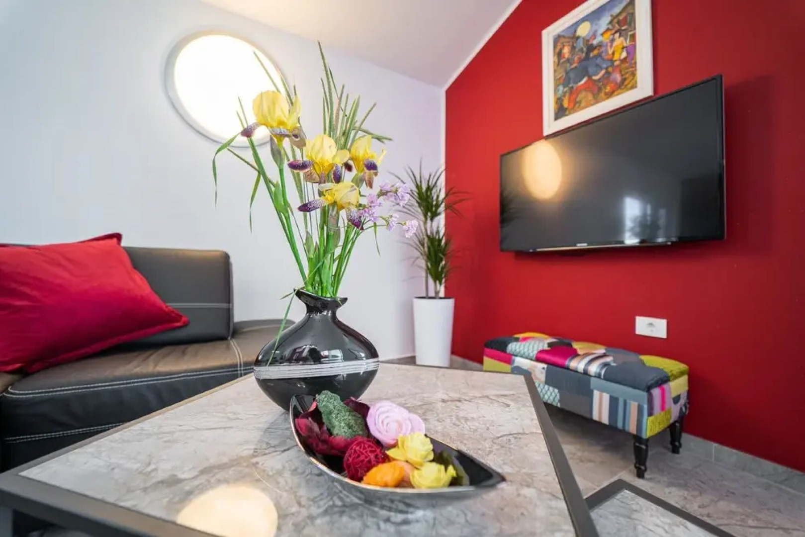 Modern Villa With Pool and Terrace