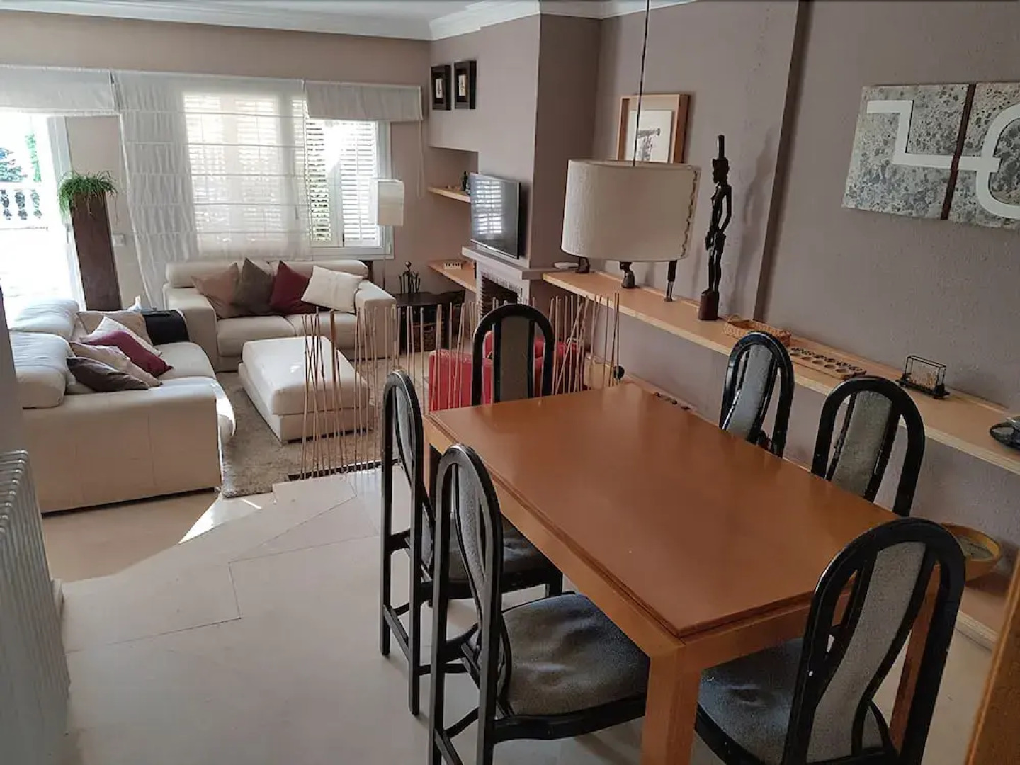 Sea&Mountain Villa w Pool close to BCN Center