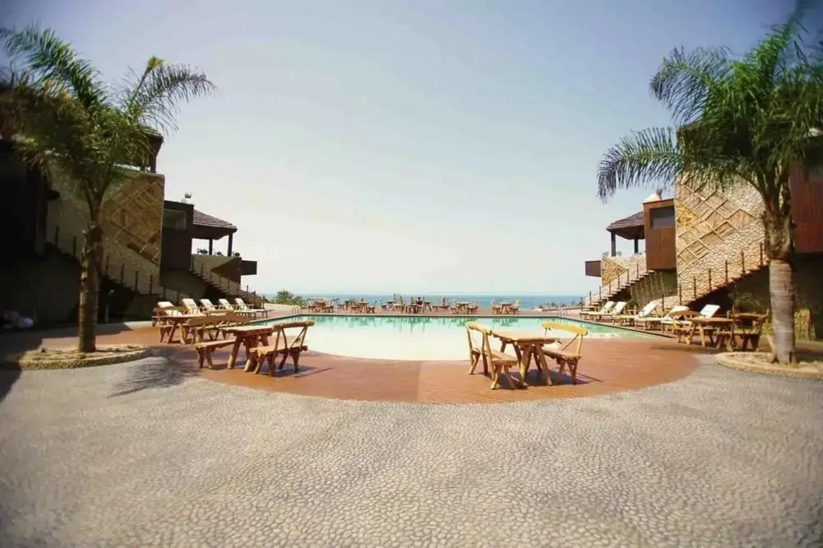 Chateau Eden El Rouh