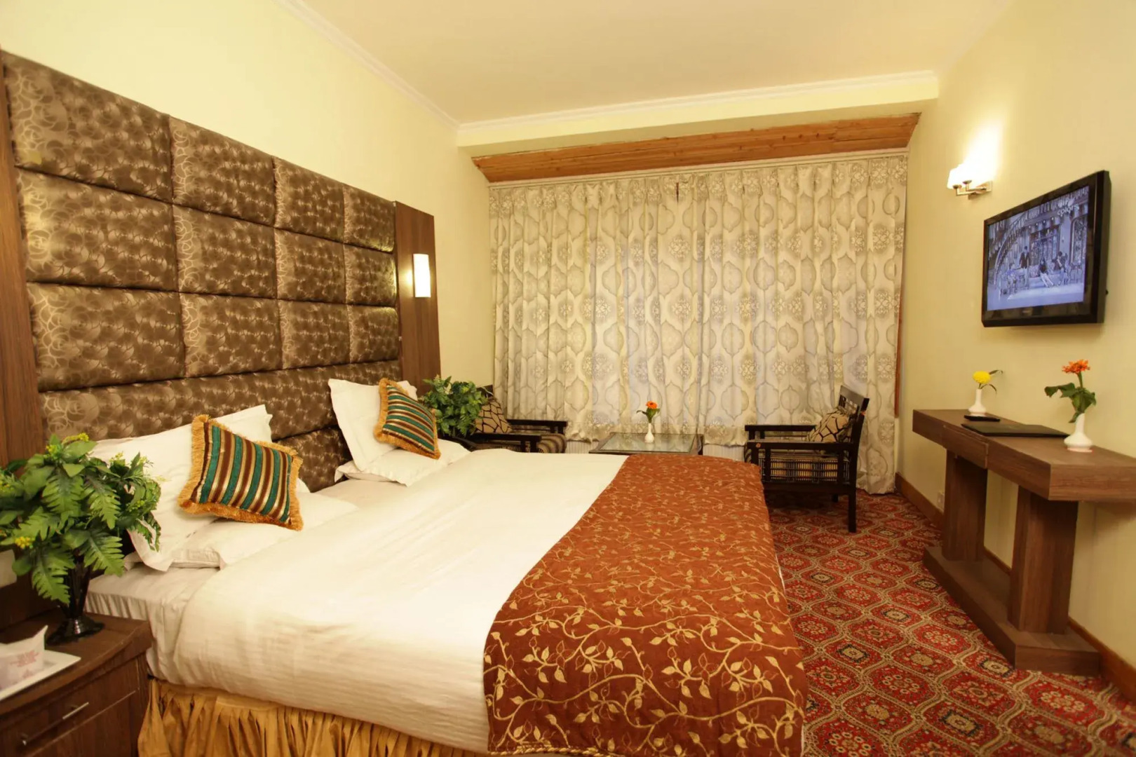 Grand Mumtaz Resorts